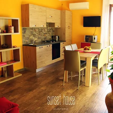 Sunset House Apartment *