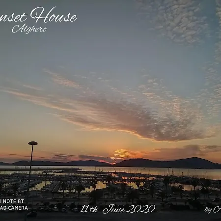 Apartment Sunset House *